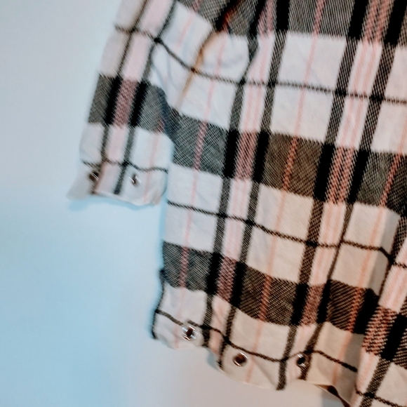 Belldini thick checkered pattern top, turtleneck with cutout details at hem and - Picture 3 of 4